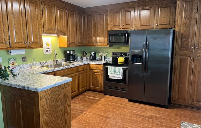 Charming Condo for Rent in River Plantation in Nashville, TN