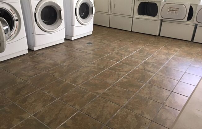 1 bed, 1 bath, 625 sqft, $1,205, Unit B05