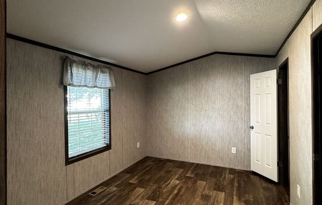 2 beds, 2 baths, 924 sqft, $1,225