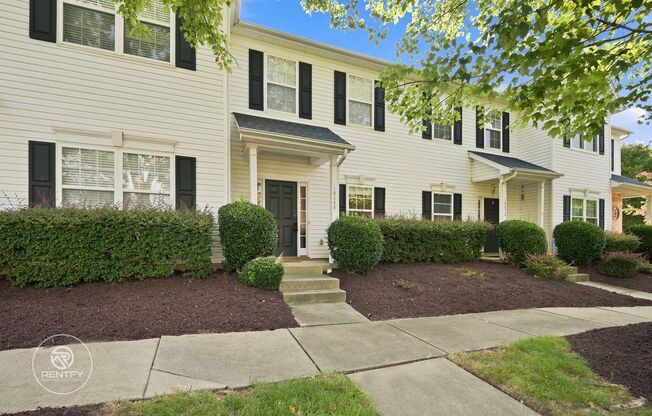 18478 STREAMLINE CT