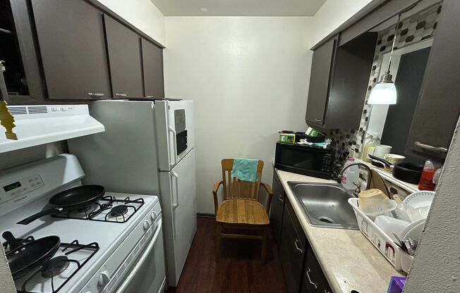 1 bed, 1 bath, $995, Unit 234