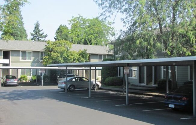 2 beds, 1 bath, 900 sqft, $1,399, Unit 25B