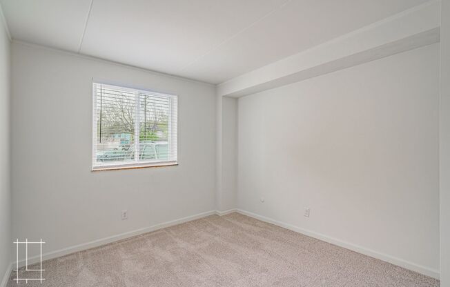 2 beds, 1 bath, $1,450, Unit 1400 Neil Ave Apt. 102