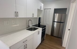 2 beds, 1 bath, 600 sqft, $2,400, Unit 2623#A