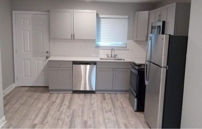 2 beds, 1 bath, 950 sqft, $1,295, Unit 11220 W 60th Terrace - Unit C
