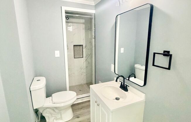 Studio, 1 bath, $975, Unit 301