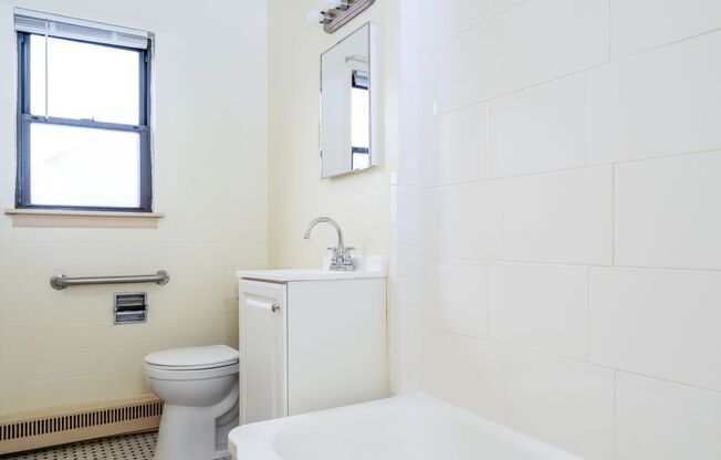 Studio, 1 bath, 451 sqft, $996, Unit 1167-204