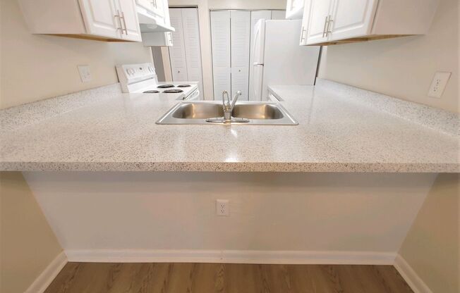 2 beds, 1.5 baths, 1,001 sqft, $1,375, Unit CW1806