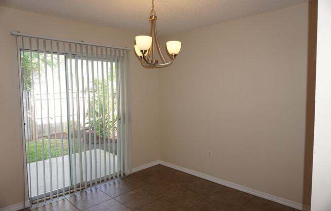 4 bedroom 2 bath in Ft. Walton Beach