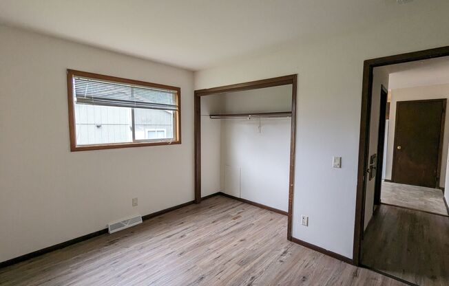 2 beds, 1 bath, $1,500