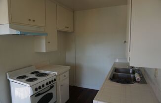 2 beds, 1 bath, 665 sqft, $1,925, Unit 6