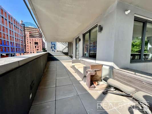 349 Kent Ave