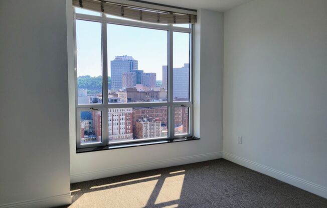 2 beds, 2 baths, 1,389 sqft, $4,350, Unit 1604