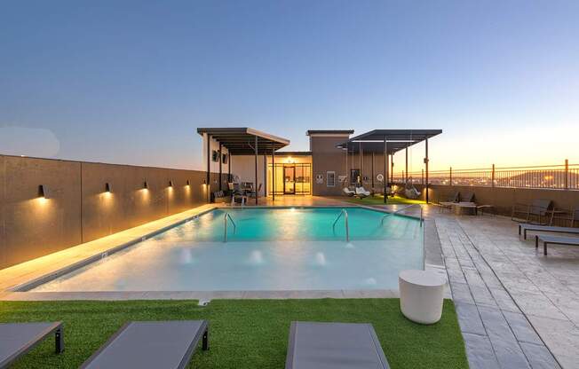 The Cosmopolitan Pool