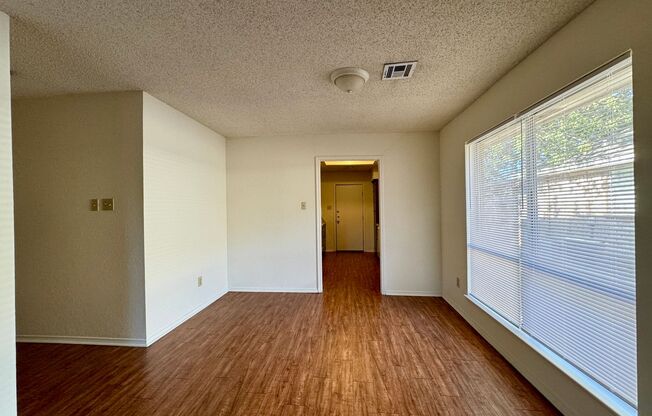 3 beds, 2 baths, 1,500 sqft, $1,495, Unit 1