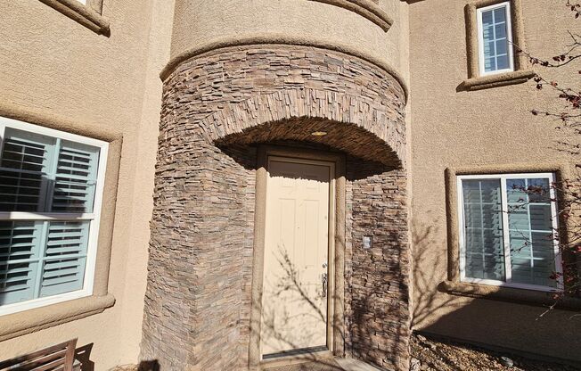 Gorgeous 5 bedroom in Nevada Trails Community!!!