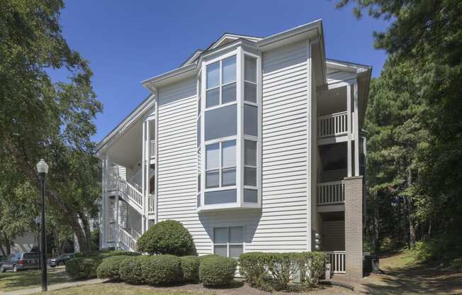 building view of Whitehall Estate apartments in Charlotte NC