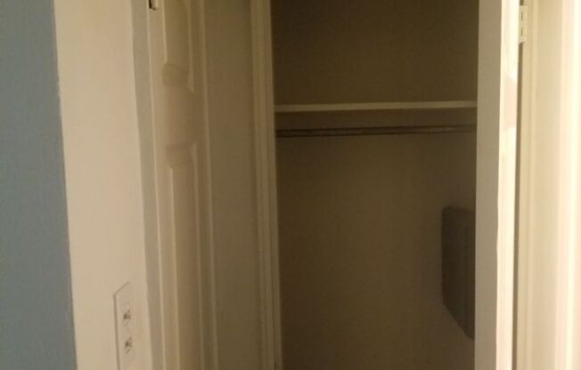 1 bed, 1 bath, $1,450, Unit 00 - B-27