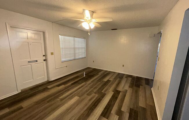 2 beds, 1 bath, 766 sqft, $1,495, Unit 1020#2A