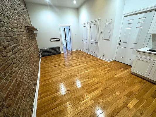 151 KINGSLAND AVE