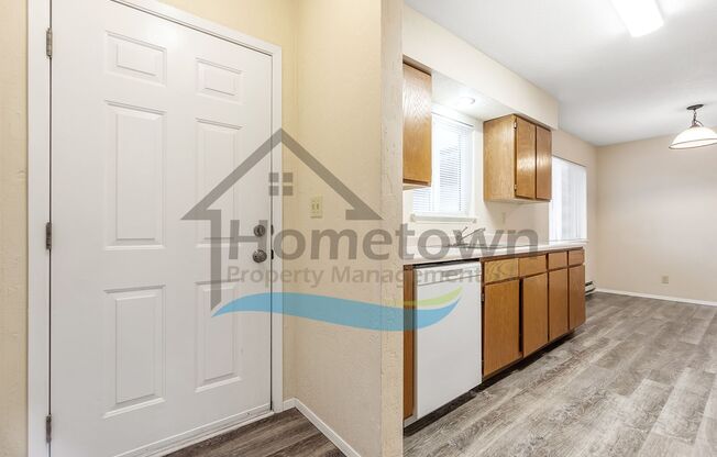 2 beds, 1 bath, 960 sqft, $1,200, Unit G3