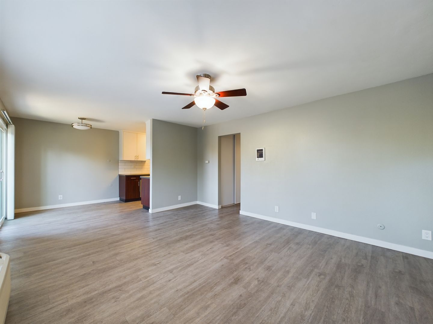 4018 Alabama Street - 2 Bedroom x 1bath - **** 1 month free with 14-month lease.