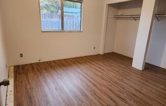 2 beds, 1 bath, 800 sqft, $1,300, Unit 510