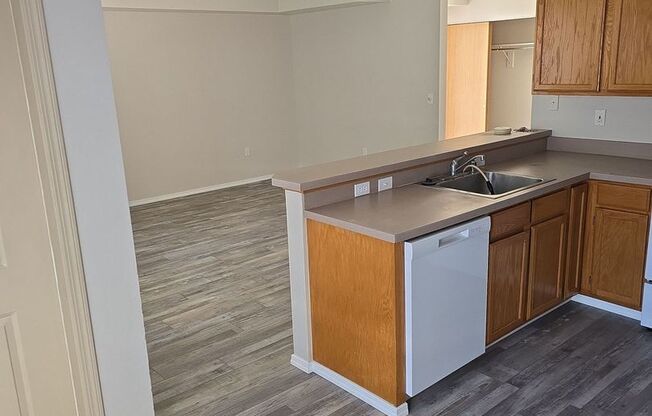 Appleway Apartments