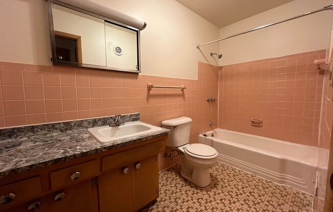 Packard Ave 2-Bedroom Apartment w/ Two Parking Spots