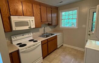 2 beds, 1 bath, $995, Unit 1409