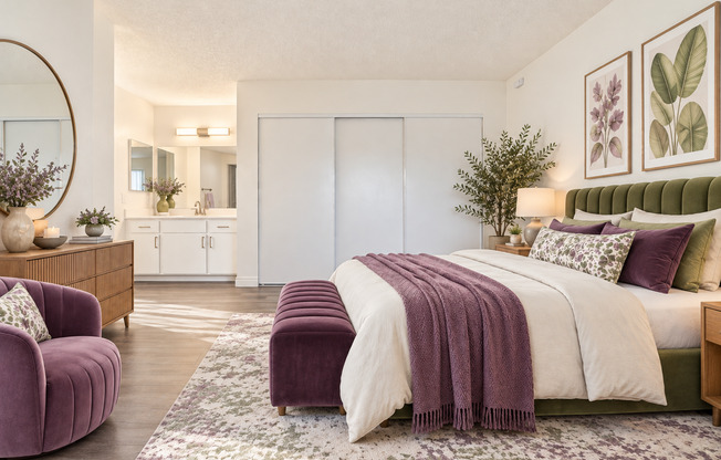 2 beds, 1 bath, 810 sqft, $2,450, Unit 10