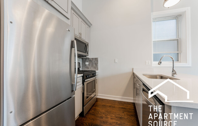 2648 W Augusta Blvd 2F