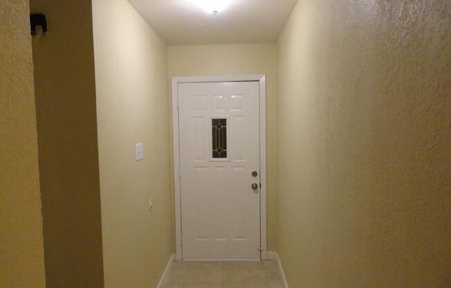 1405 Robin Lane