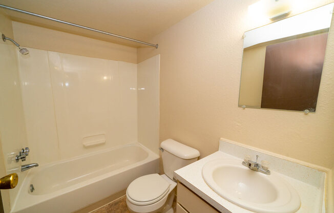 Bathroom with Shower/Tub Combination at Waverly Park Apartments, Michigan, 48911