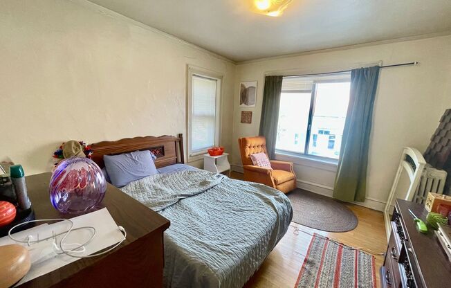 1 bed, 1 bath, $995, Unit 102