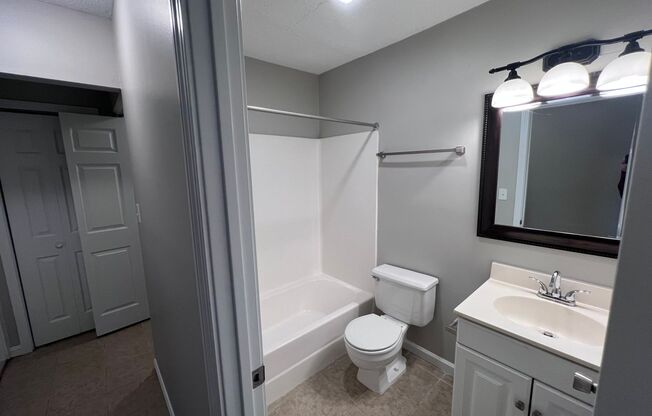 2 beds, 2 baths, 1,200 sqft, $1,495, Unit 102