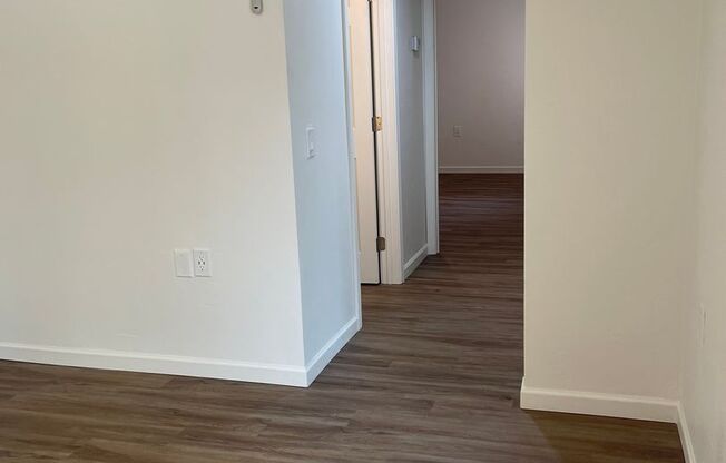 2 beds, 1 bath, 646 sqft, $995, Unit D113