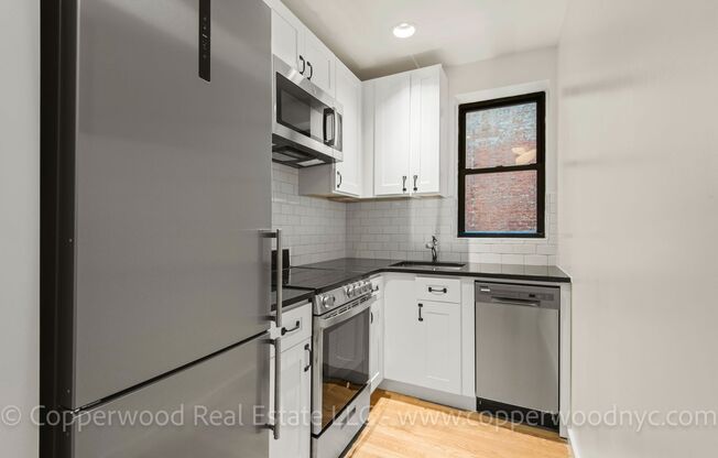 2 beds, 1 bath, 685 sqft, $5,495, Unit 9