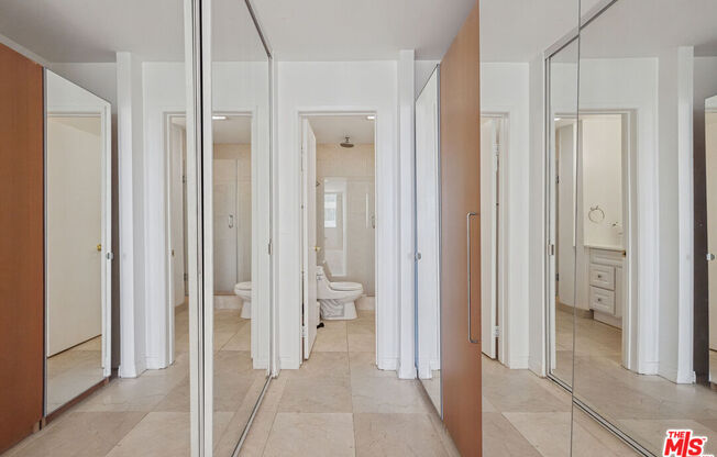 2 beds, 2 baths, 974 sqft, $4,000, Unit 1102