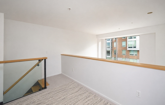 1 bed, 1.5 baths, 930 sqft, $3,950, Unit 311
