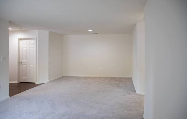 Dining Room The Residences at Brookside Commons, Owings Mills, Maryland Apartments