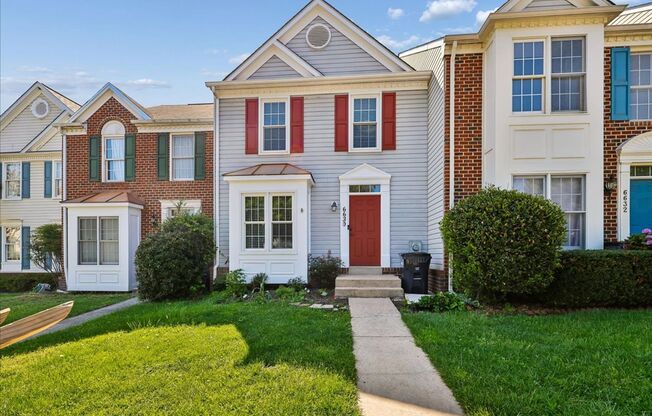 Luxury Townhome at Lake Linganore