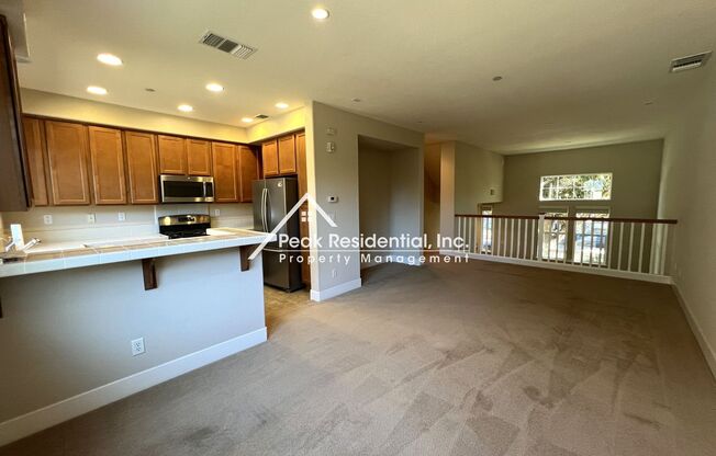 3 beds, 2.5 baths, $3,800