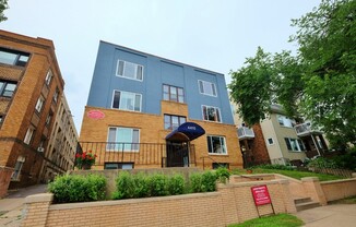 Lake Harriet Pkwy Apartments