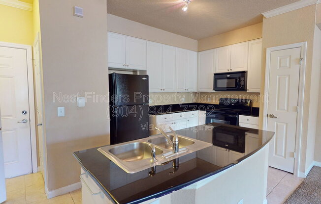 2 beds, 2 baths, 1,049 sqft, $1,295, Unit Unit 9239