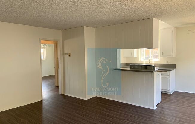 2 beds, 1 bath, 800 sqft, $2,400, Unit C