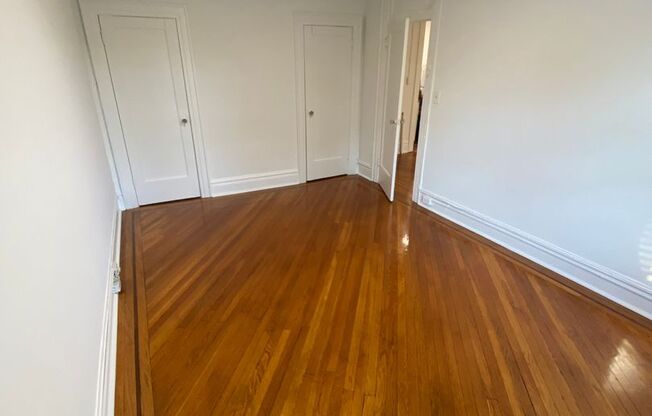 1 bed, 1 bath, 480 sqft, $1,900, Unit B02