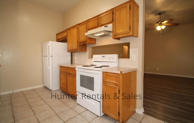 3 beds, 2 baths, $1,395