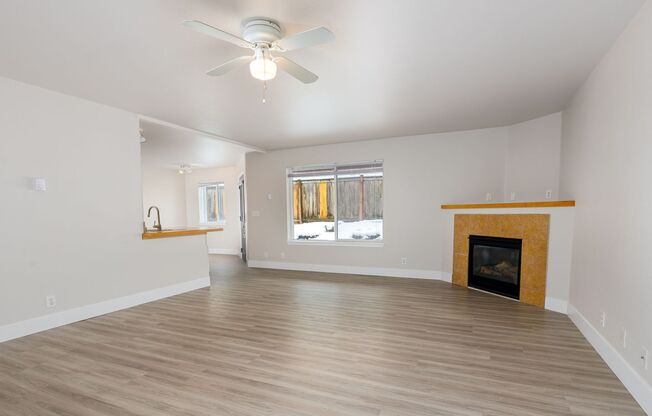 2 beds, 2 baths, 1,004 sqft, $1,625, Unit A3