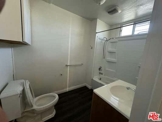 1 bed, 1 bath, 650 sqft, $2,300